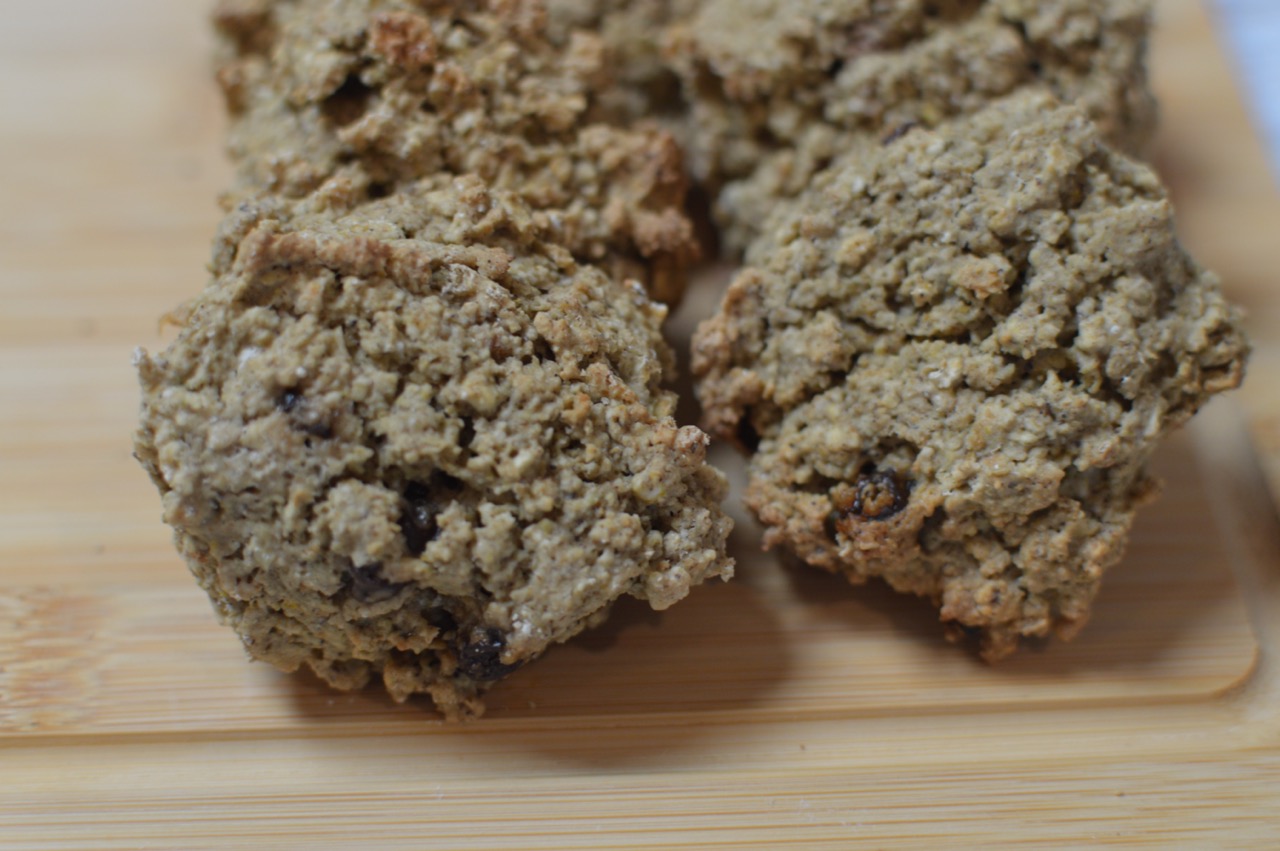Oaty Raisin Cookies